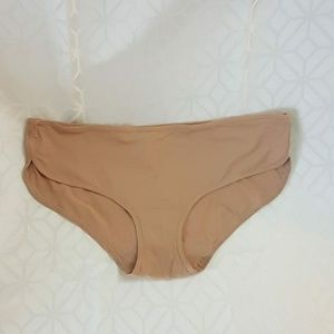 NWT Victoria's Secret nude undie